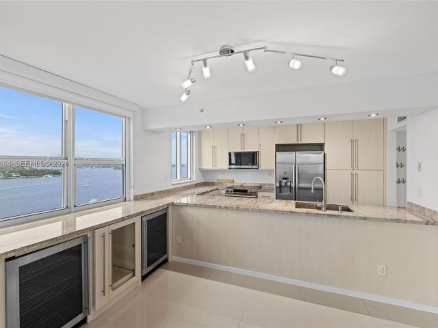 Продажа квартиры #1401 - фото 7508729