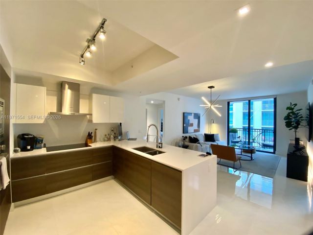 Продажа квартиры #805 - фото 7476095