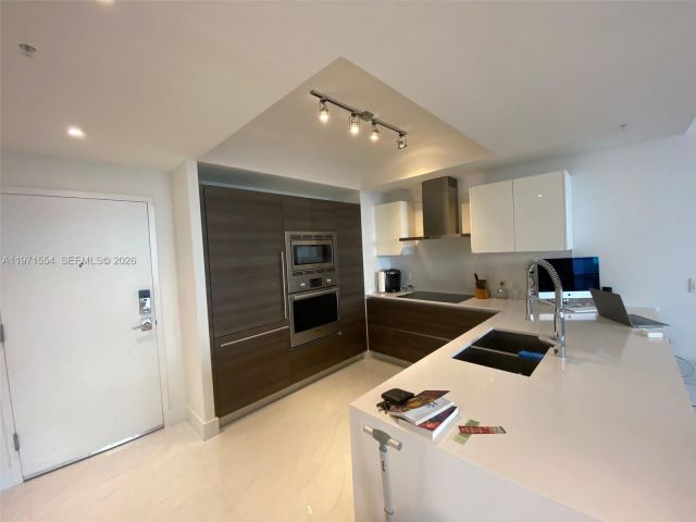 Продажа квартиры #805 - фото 7476096