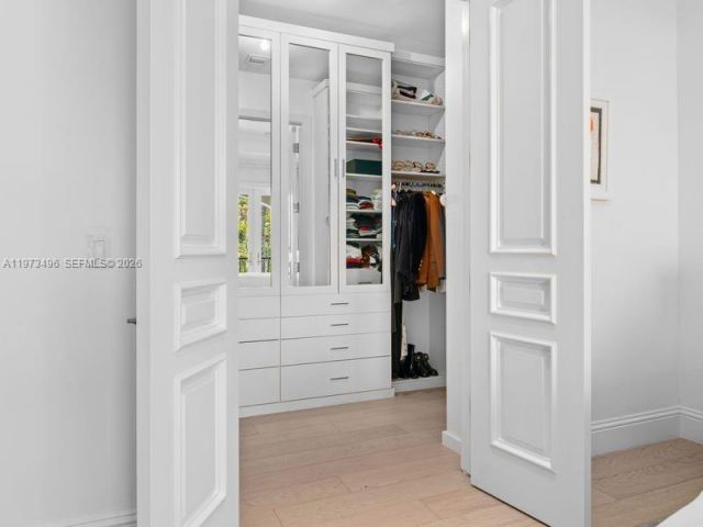 Продажа дома по адресу 1210 95th Street - фото 7478082