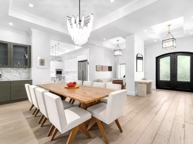 Продажа дома по адресу 1210 95th Street - фото 7478069