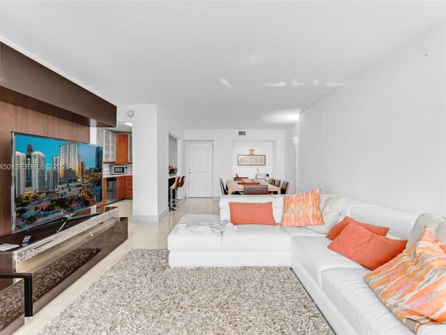 Квартира в аренду номер2007 - фото 7483987