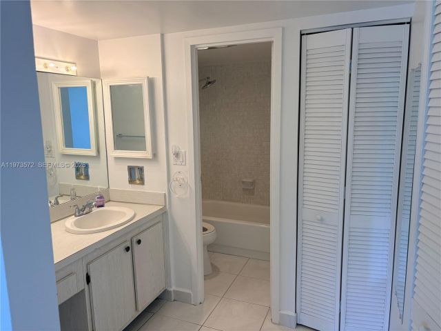 Продажа квартиры #217 - фото 7484151