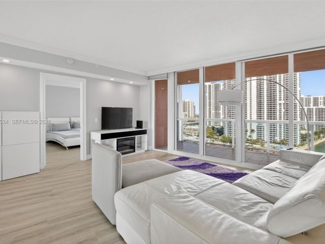 Квартира в аренду номер1501 - фото 7503294