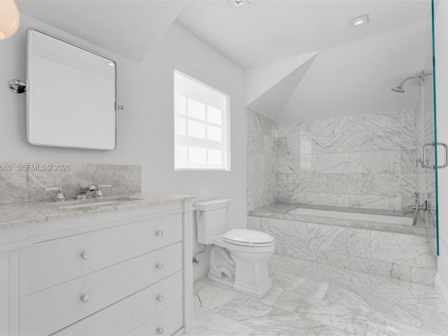 Продажа дома по адресу 6675 Roxbury Ln - фото 7469252