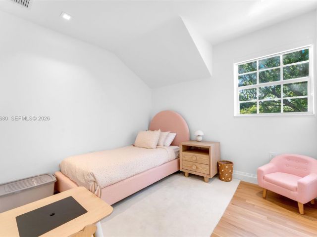 Продажа дома по адресу 6675 Roxbury Ln - фото 7469261