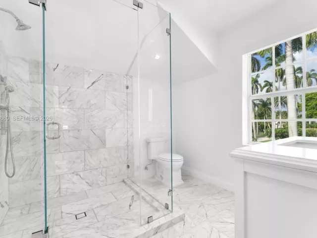 Продажа дома по адресу 6675 Roxbury Ln - фото 7469249