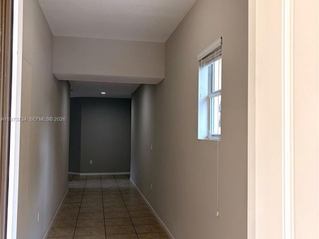 Дом в аренду по адресу 11471 SW 244th Ter NA - фото 7457379