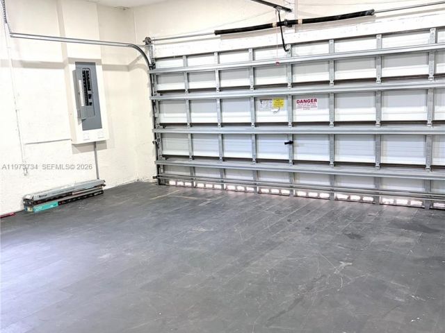 Дом в аренду по адресу 11471 SW 244th Ter NA - фото 7457392