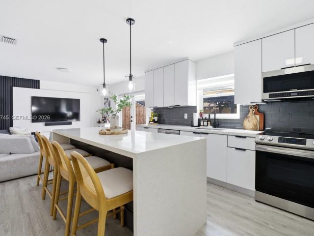 Дом в аренду по адресу 12138 SW 250th Ter - фото 7459304