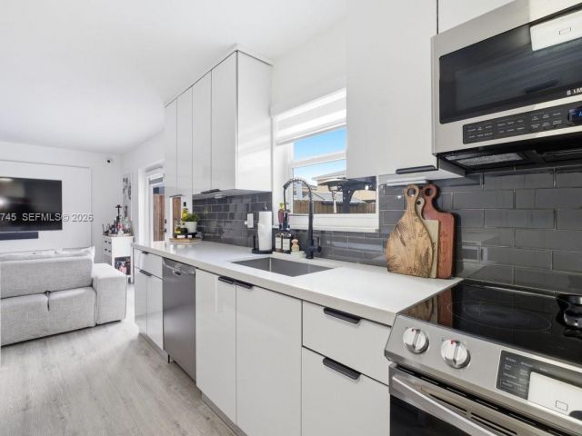 Дом в аренду по адресу 12138 SW 250th Ter - фото 7459306