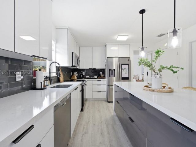 Дом в аренду по адресу 12138 SW 250th Ter - фото 7459307