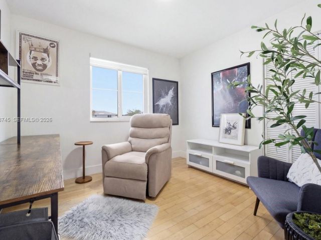 Дом в аренду по адресу 12138 SW 250th Ter - фото 7459311