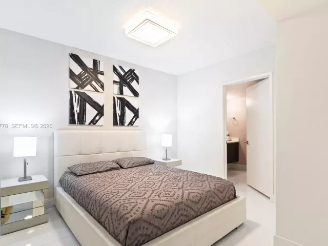 Продажа квартиры #4-1705 - фото 7489938