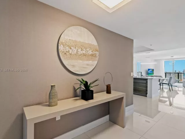 Продажа квартиры #4-1705 - фото 7489922