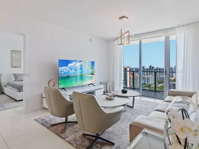 Продажа квартиры #4-1705 - фото 7489924