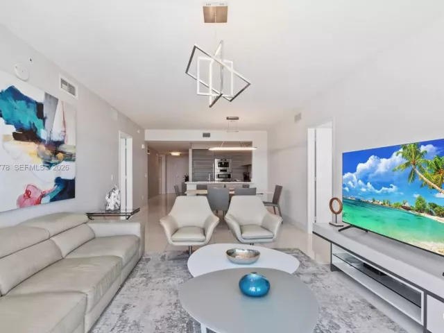 Продажа квартиры #4-1705 - фото 7489925