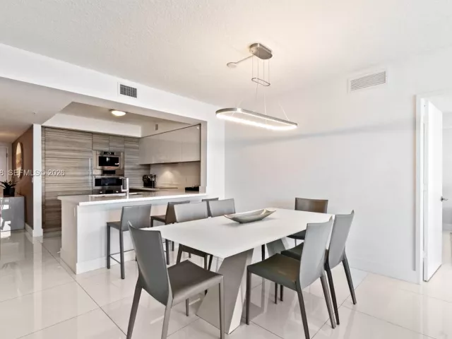 Продажа квартиры #4-1705 - фото 7489926