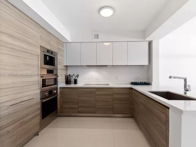 Продажа квартиры #4-1705 - фото 7489928