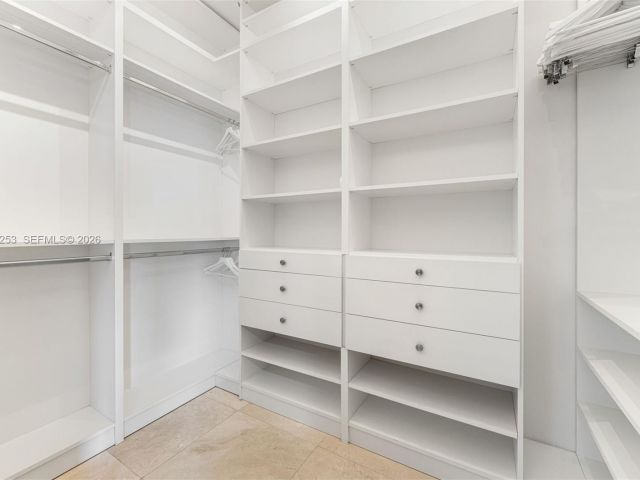 Квартира в аренду номер2405 - фото 7498681