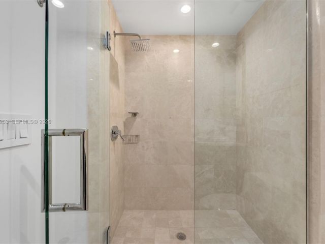 Квартира в аренду номер2405 - фото 7498697