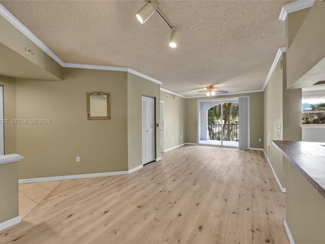 Продажа квартиры #2210 - фото 7512724