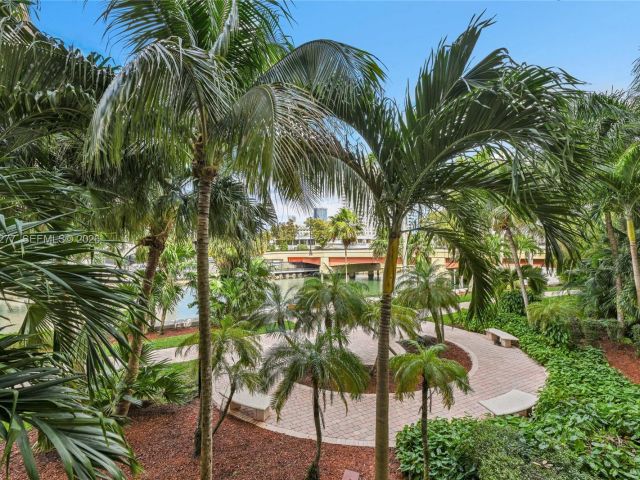 Продажа квартиры #2210 - фото 7512733