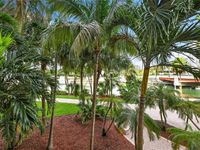 Продажа квартиры #2210 - фото 7512734