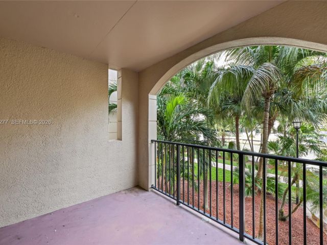 Продажа квартиры #2210 - фото 7512735