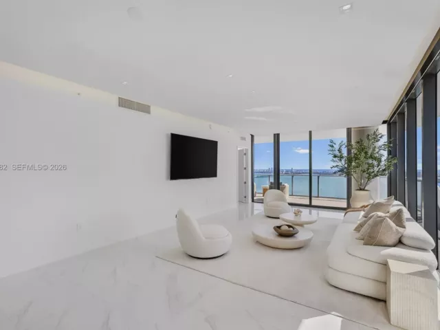 Продажа квартиры #4007 - фото 7489104