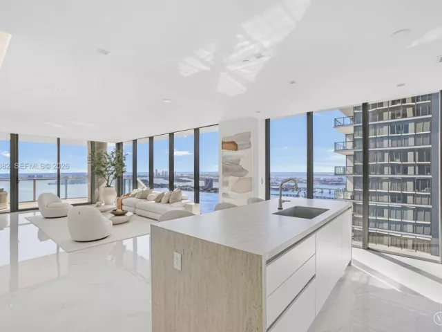 Продажа квартиры #4007 - фото 7489113