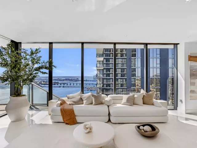 Продажа квартиры #4007 - фото 7489101