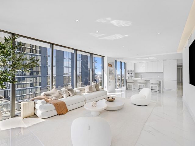 Квартира в аренду номер4007 - фото 7489087