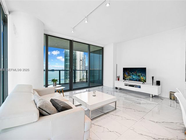 Квартира в аренду номер2007 - фото 7494693