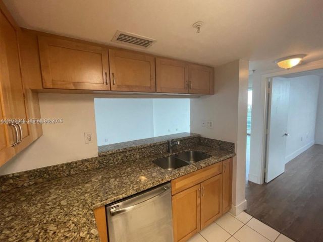 Продажа квартиры #1206 - фото 7508638