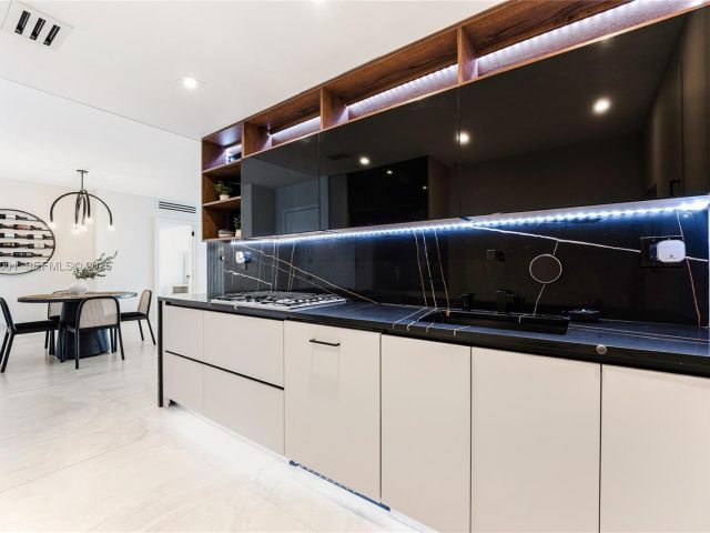 Квартира в аренду номер2406 - фото 7513892