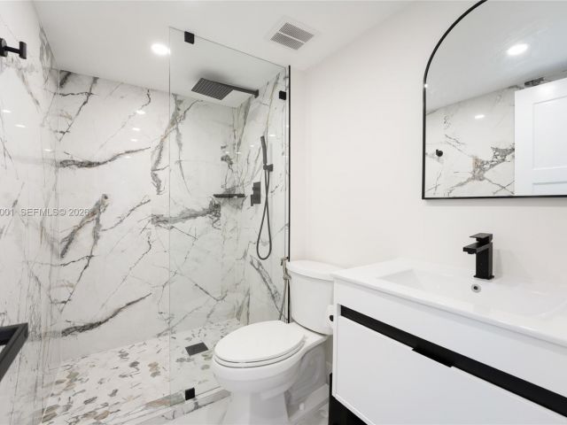 Квартира в аренду номер2406 - фото 7513902