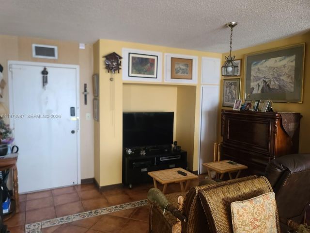 Продажа квартиры #1812 - фото 7515614