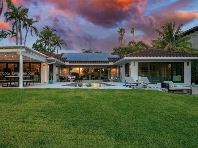 Дом в аренду по адресу 524 Oleander Dr - фото 7462268