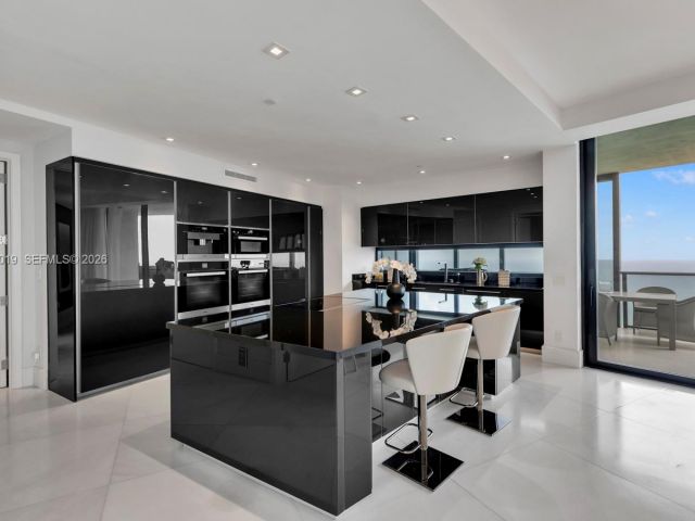 Продажа квартиры #4605 - фото 7530312