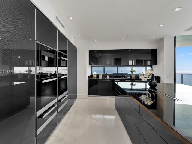 Продажа квартиры #4605 - фото 7530313