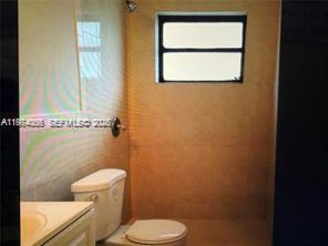 Продажа дома по адресу 121 NW 188th St - фото 7528736