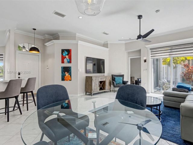 Продажа дома по адресу 1110 Lemonwood St - фото 7512993