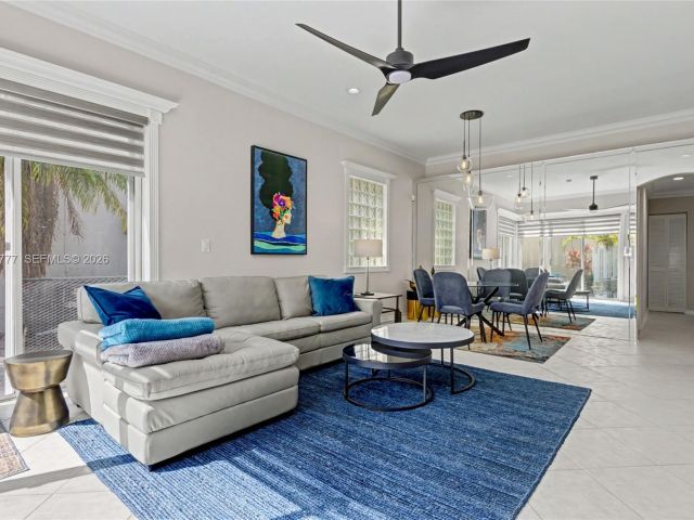 Продажа дома по адресу 1110 Lemonwood St - фото 7512994