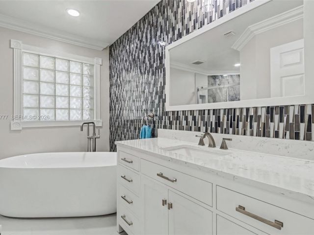 Продажа дома по адресу 1110 Lemonwood St - фото 7512998