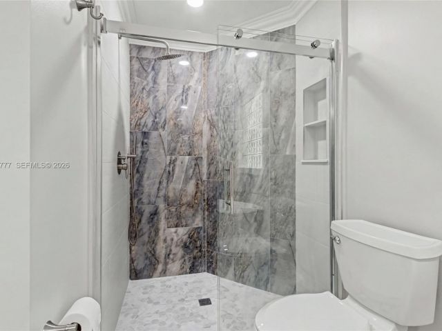 Продажа дома по адресу 1110 Lemonwood St - фото 7512999