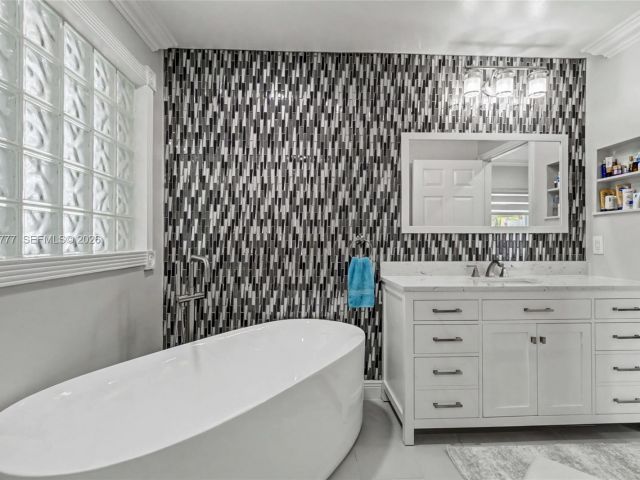 Продажа дома по адресу 1110 Lemonwood St - фото 7513000