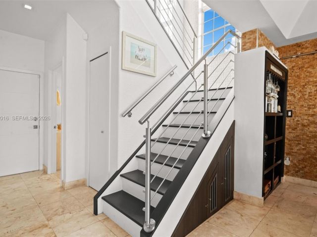 Продажа дома по адресу 5186 NW 106th Ave - фото 7535654