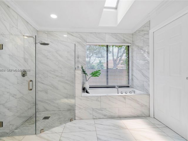 Продажа дома по адресу 2900 NW 25th Way - фото 7453397