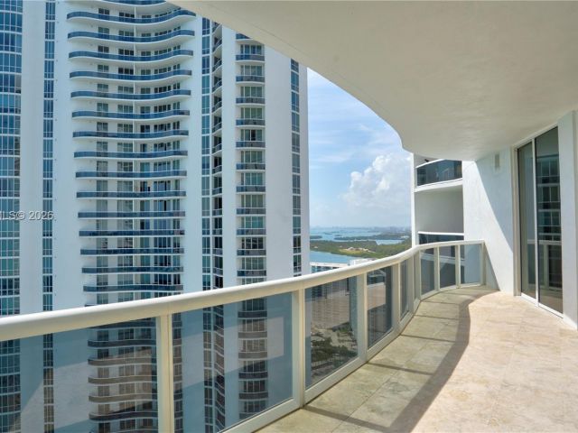 Квартира в аренду номер3007 - фото 7496844